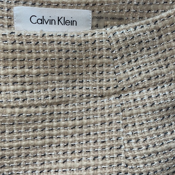 Calvin Klein size 4 pencil skirt - Picture 2 of 3